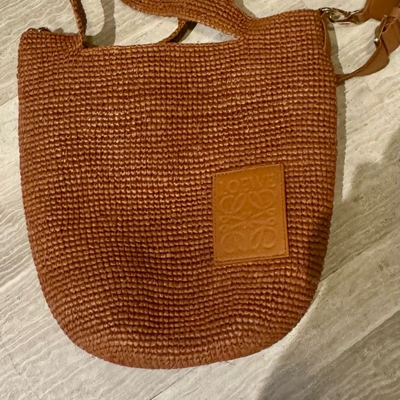 Loewe Woven raffia tote - Picture 7 of 7